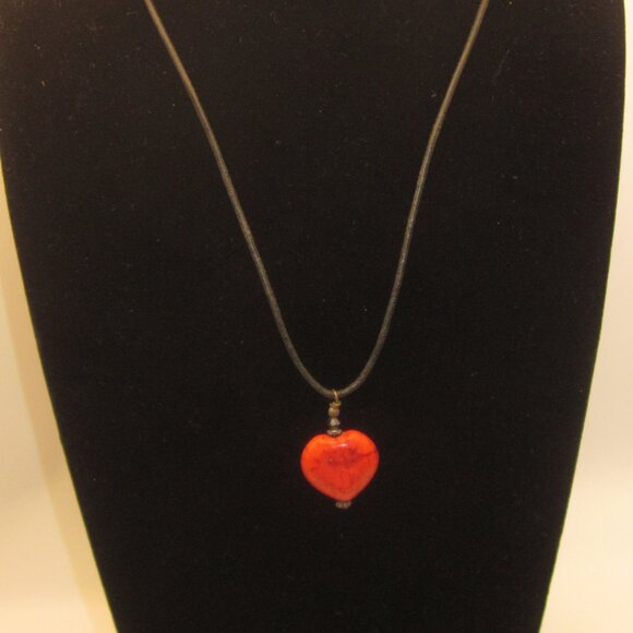 Red Jasper Heart Pendant Necklace - Picture 1 of 4